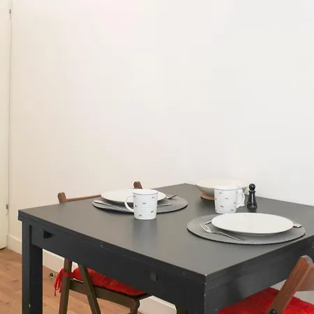 Cocoon Of Love With Beautiful Terrace Apartment Paris