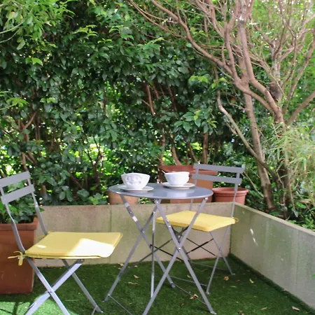 Cocoon Of Love With Beautiful Terrace Appartamento